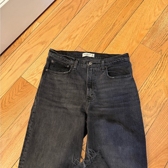 Abercrombie & Fitch, High Rise 90s Relaxed Jean - size 30 (10) extra long - Picture 10 of 14